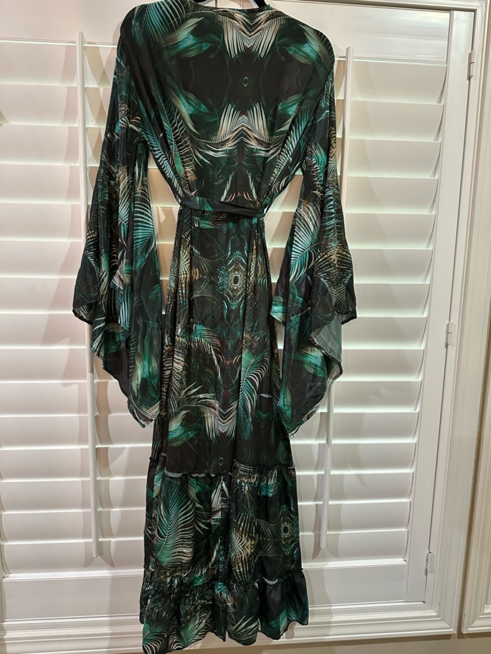 Flowing Tropical Print Kimono Duster - Emerald Green - Picture 4 of 4